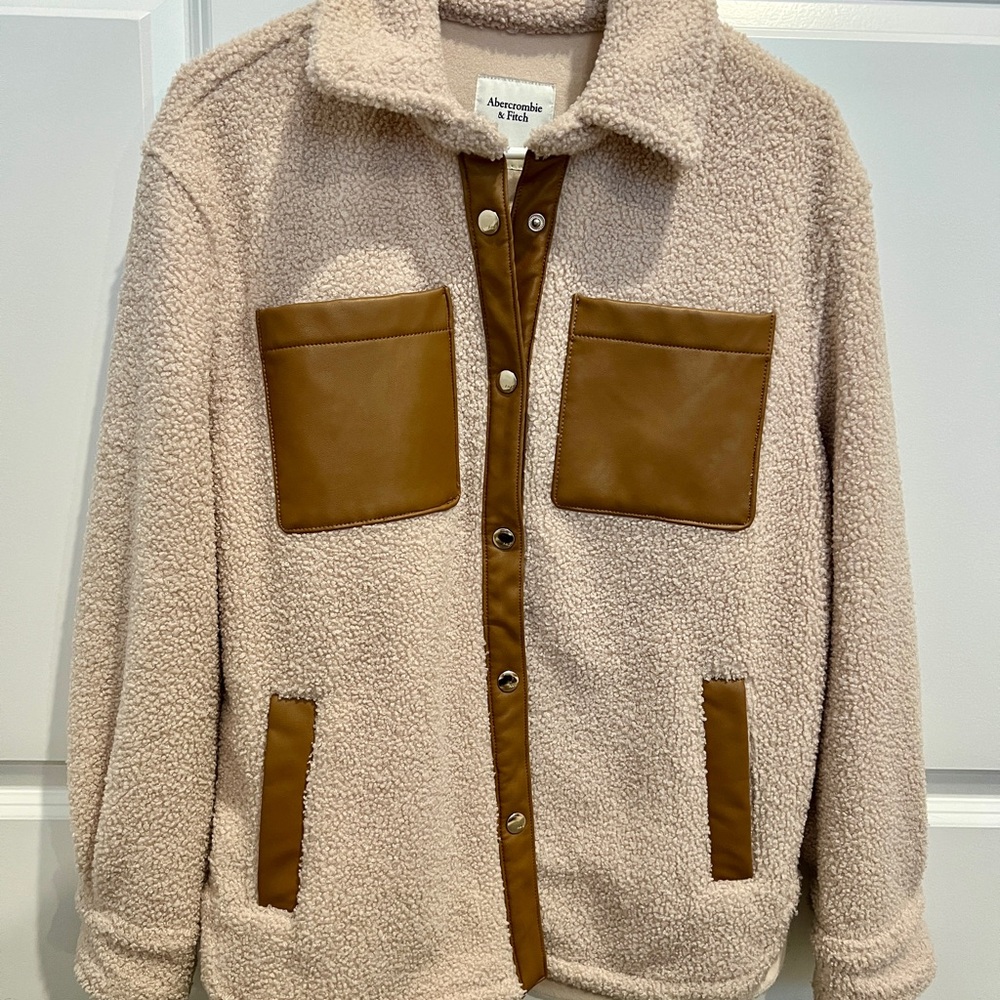 Abercrombie & Fitch Cozy Jacket w/ Brown Faux Leather Accents & Gold Buttons XS